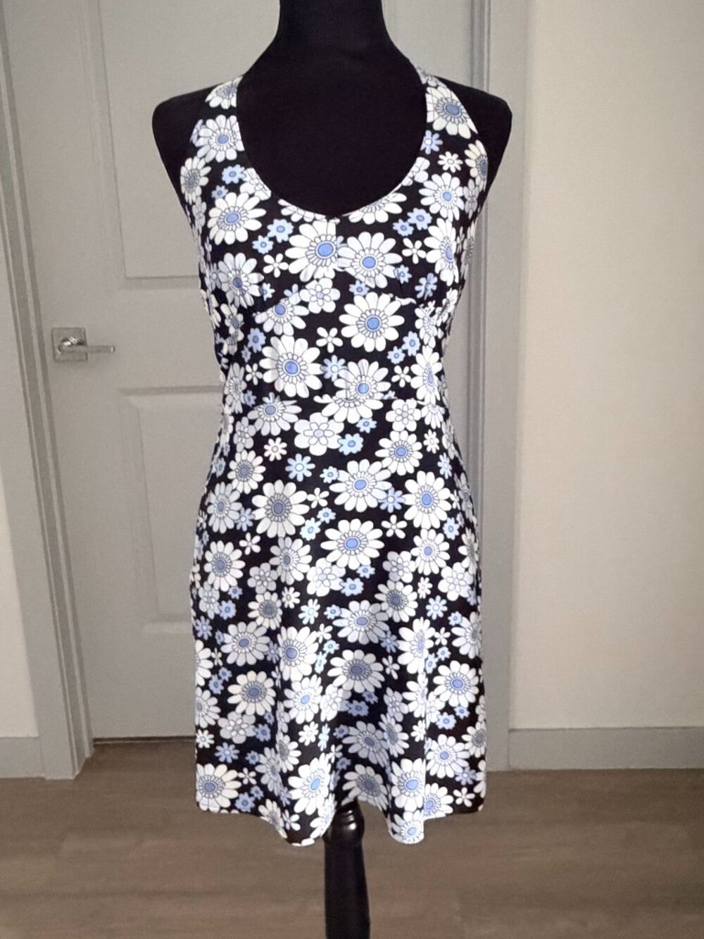 Hollister Y2K Blue Floral Halter Smocked Mini Dress Sz M A-line Skater Festival